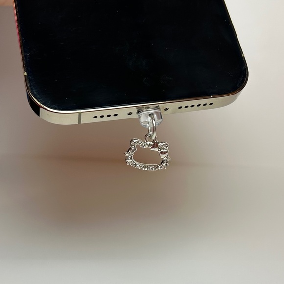 Hello Kitty Phone Dust Plug Charm - Picture 1 of 3